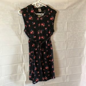 No boundaries floral cut off dress